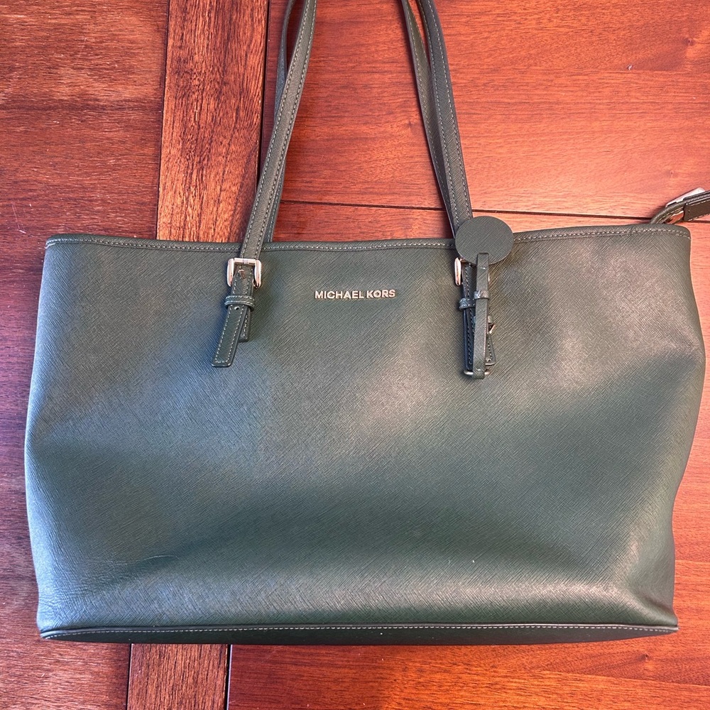 Michael Kors Army Green Purse - Great Condition!